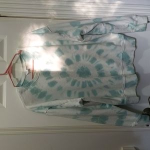 Women's tie dye crew neck sweater